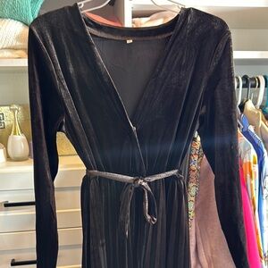 Brown Long Sleeve V-Neck Sheath Dress